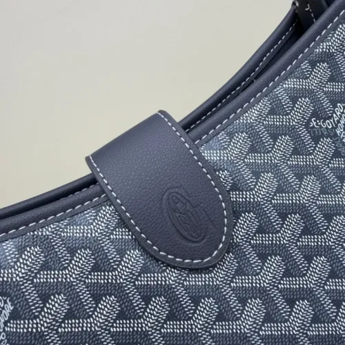 Replica Goyard AAA Quality Messenger Bags For Women #1460392 $76.00 USD for Wholesale