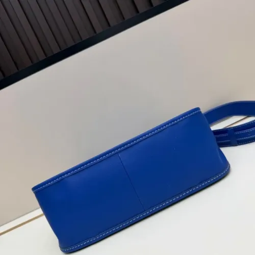 Replica Goyard AAA Quality Messenger Bags For Women #1460395 $76.00 USD for Wholesale