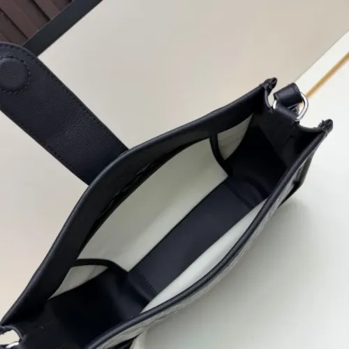 Replica Goyard AAA Quality Messenger Bags For Women #1460400 $76.00 USD for Wholesale