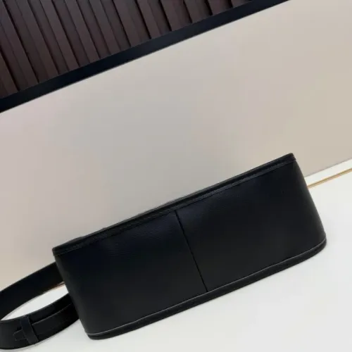 Replica Goyard AAA Quality Messenger Bags For Women #1460401 $76.00 USD for Wholesale