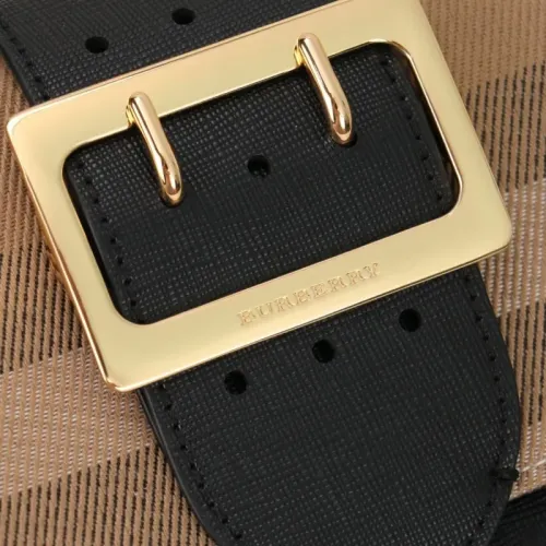 Replica Burberry AAA Quality Messenger Bags For Women #1460600 $96.00 USD for Wholesale