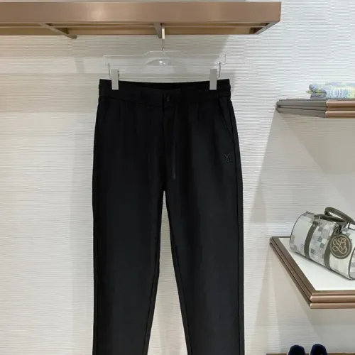 Replica Louis Vuitton LV Tracksuits Short Sleeved For Men #1461729 $170.00 USD for Wholesale