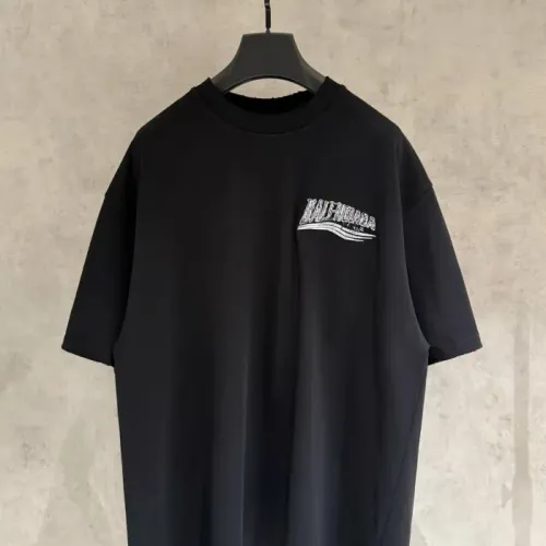 Replica Balenciaga T-Shirts Short Sleeved For Unisex #1462120 $45.00 USD for Wholesale