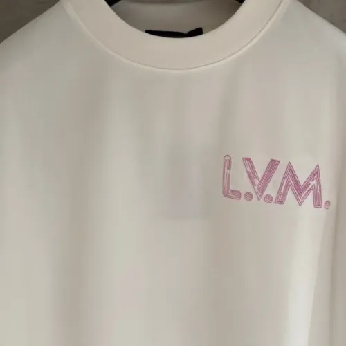 Replica Louis Vuitton LV T-Shirts Short Sleeved For Unisex #1462165 $45.00 USD for Wholesale
