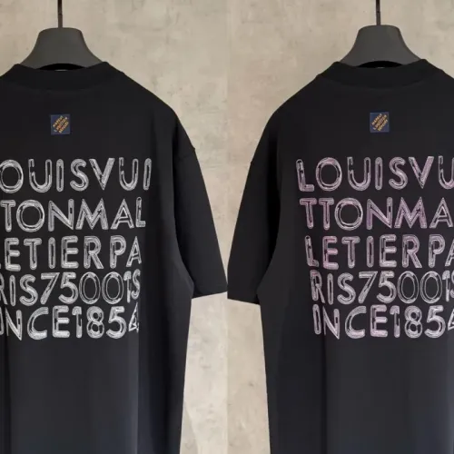 Replica Louis Vuitton LV T-Shirts Short Sleeved For Unisex #1462166 $45.00 USD for Wholesale