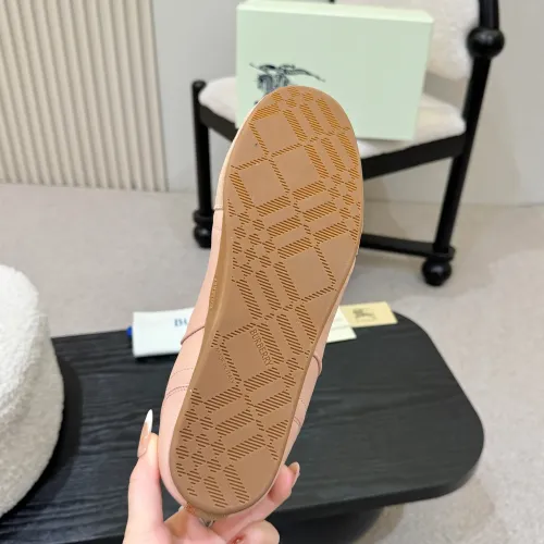 Replica Burberry Casual Shoes For Women #1462289 $105.00 USD for Wholesale