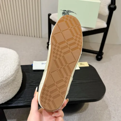 Replica Burberry Casual Shoes For Women #1462290 $105.00 USD for Wholesale