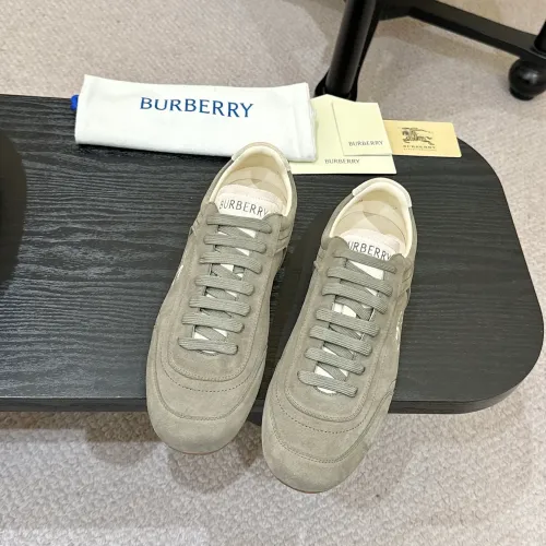 Replica Burberry Casual Shoes For Men #1462305 $105.00 USD for Wholesale