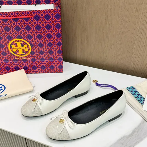 Wholesale Tory Burch Flat Shoes For Women #1462796 $82.00 USD, Wholesale Quality Replica Tory Burch Flat Shoes