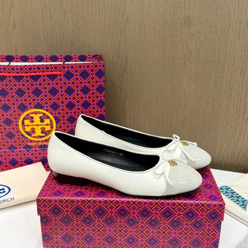 Replica Tory Burch Flat Shoes For Women #1462796 $82.00 USD for Wholesale