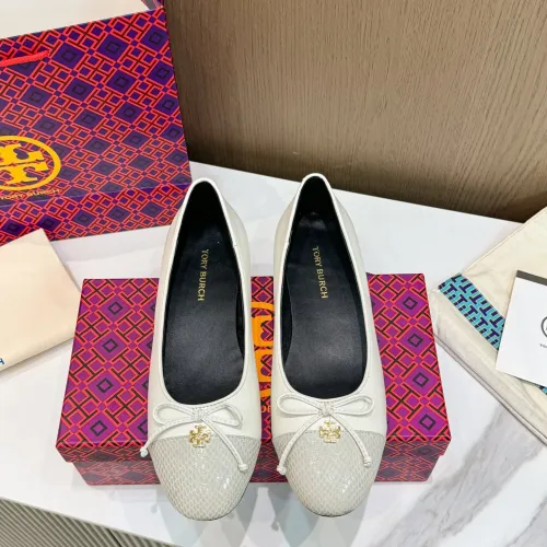 Replica Tory Burch Flat Shoes For Women #1462796 $82.00 USD for Wholesale