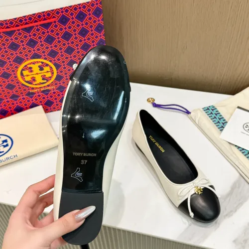 Replica Tory Burch Flat Shoes For Women #1462798 $82.00 USD for Wholesale