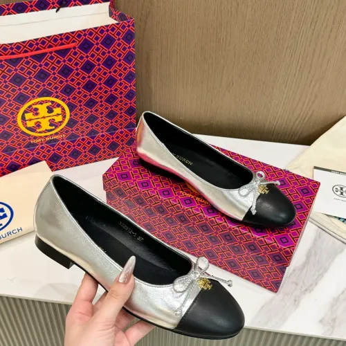 Replica Tory Burch Flat Shoes For Women #1462799 $82.00 USD for Wholesale