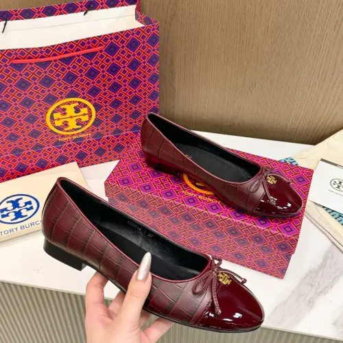 Replica Tory Burch Flat Shoes For Women #1462803 $82.00 USD for Wholesale