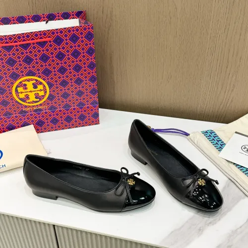 Replica Tory Burch Flat Shoes For Women #1462804 $82.00 USD for Wholesale