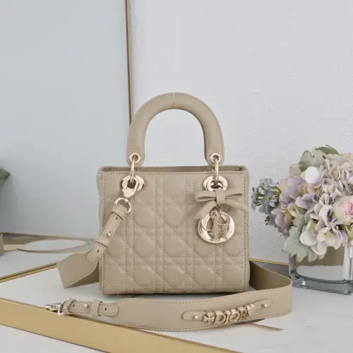 Wholesale Christian Dior AAA Quality Handbags For Women #1462825 $98.00 USD, Wholesale Quality Replica Christian Dior AAA Quality Handbags