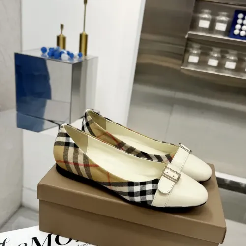 Replica Burberry Flat Shoes For Women #1462844 $85.00 USD for Wholesale