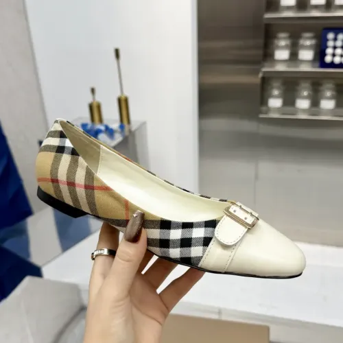 Replica Burberry Flat Shoes For Women #1462844 $85.00 USD for Wholesale