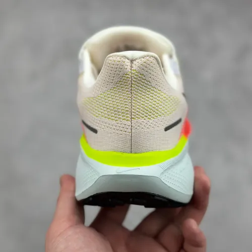 Replica Nike Zoom Running Shoes For Women #1462971 $68.00 USD for Wholesale