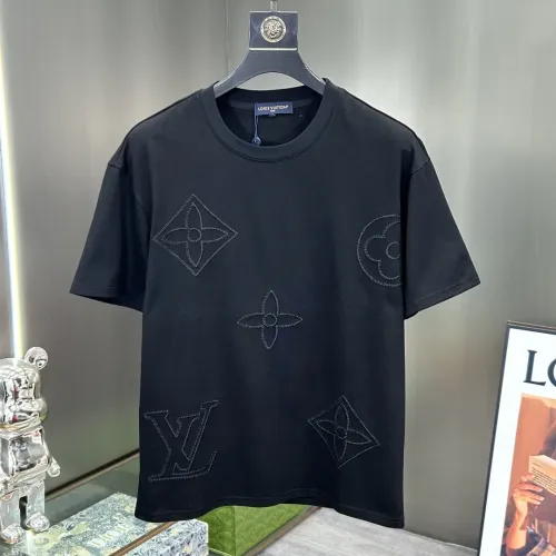 Replica Louis Vuitton LV Tracksuits Short Sleeved For Men #1464210 $112.00 USD for Wholesale