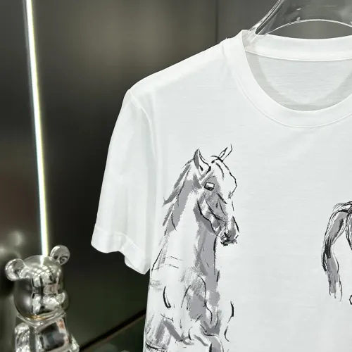 Replica Hermes T-Shirts Short Sleeved For Men #1464230 $88.00 USD for Wholesale
