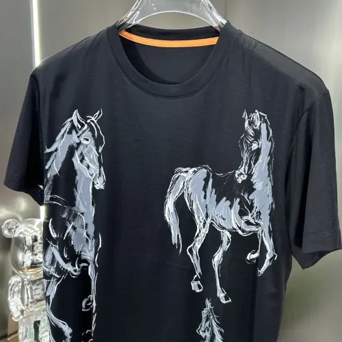Replica Hermes T-Shirts Short Sleeved For Men #1464231 $88.00 USD for Wholesale