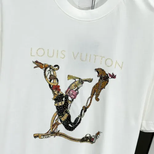 Replica Louis Vuitton LV T-Shirts Short Sleeved For Unisex #1464258 $72.00 USD for Wholesale