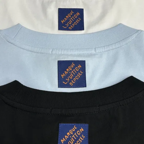 Replica Louis Vuitton LV T-Shirts Short Sleeved For Unisex #1464259 $72.00 USD for Wholesale