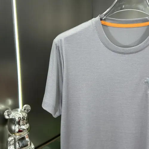 Replica Hermes T-Shirts Short Sleeved For Men #1464279 $88.00 USD for Wholesale