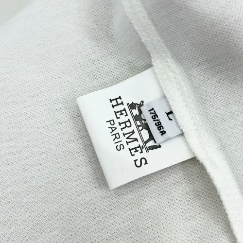 Replica Hermes T-Shirts Short Sleeved For Men #1464288 $82.00 USD for Wholesale
