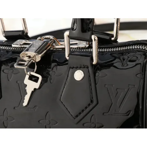 Replica Louis Vuitton HandBags For Women #1464328 $52.00 USD for Wholesale
