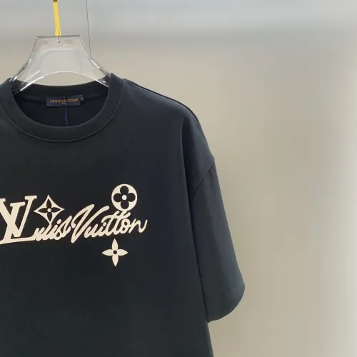 Replica Louis Vuitton LV Tracksuits Short Sleeved For Men #1464343 $100.00 USD for Wholesale