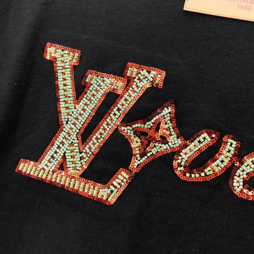 Replica Louis Vuitton LV T-Shirts Short Sleeved For Men #1464421 $60.00 USD for Wholesale