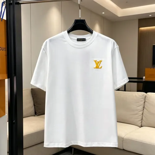Replica Louis Vuitton LV T-Shirts Short Sleeved For Men #1464422 $60.00 USD for Wholesale