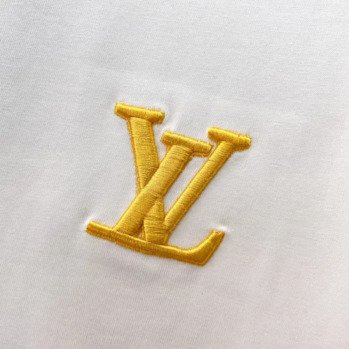 Replica Louis Vuitton LV T-Shirts Short Sleeved For Men #1464422 $60.00 USD for Wholesale