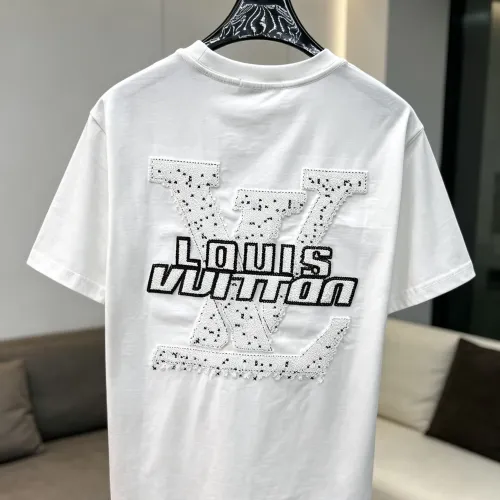 Replica Louis Vuitton LV T-Shirts Short Sleeved For Men #1464424 $60.00 USD for Wholesale