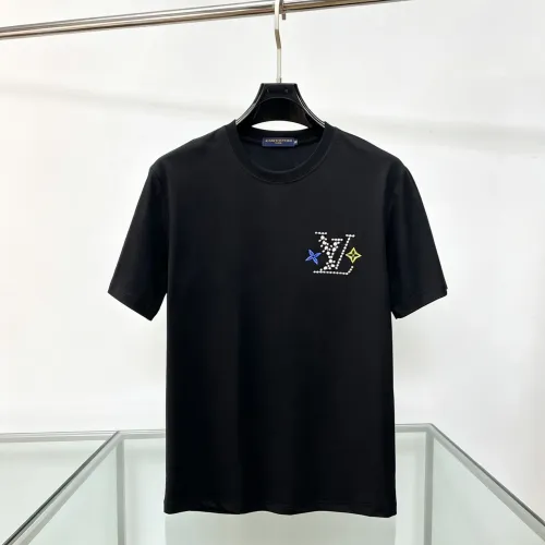 Replica Louis Vuitton LV T-Shirts Short Sleeved For Men #1464427 $60.00 USD for Wholesale