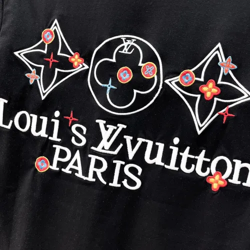 Replica Louis Vuitton LV T-Shirts Short Sleeved For Men #1464429 $60.00 USD for Wholesale
