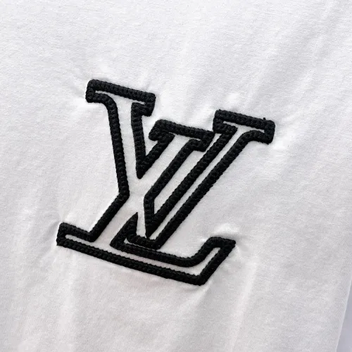 Replica Louis Vuitton LV T-Shirts Short Sleeved For Men #1464430 $60.00 USD for Wholesale