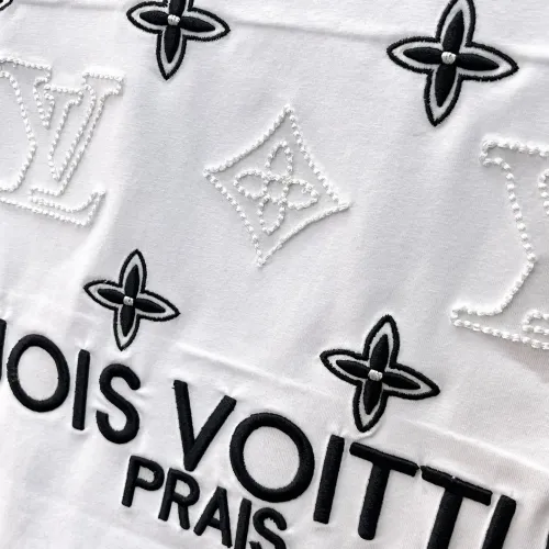Replica Louis Vuitton LV T-Shirts Short Sleeved For Men #1464430 $60.00 USD for Wholesale