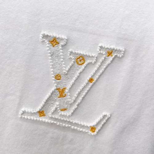 Replica Louis Vuitton LV T-Shirts Short Sleeved For Men #1464432 $60.00 USD for Wholesale