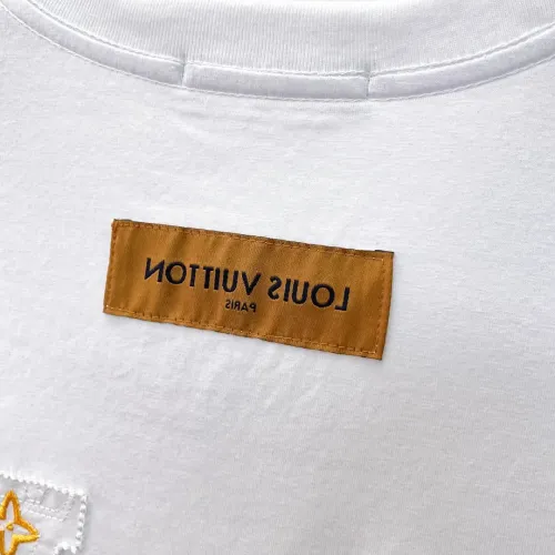Replica Louis Vuitton LV T-Shirts Short Sleeved For Men #1464432 $60.00 USD for Wholesale