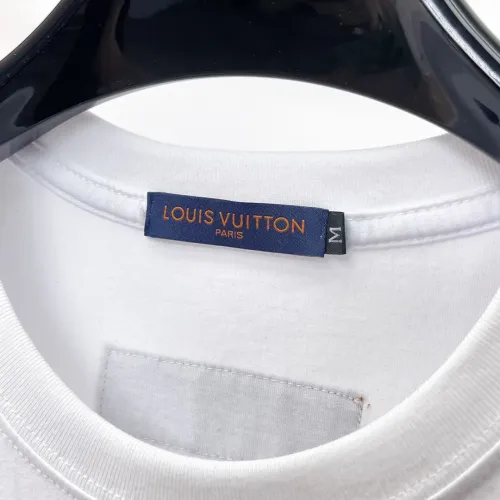 Replica Louis Vuitton LV T-Shirts Short Sleeved For Men #1464432 $60.00 USD for Wholesale