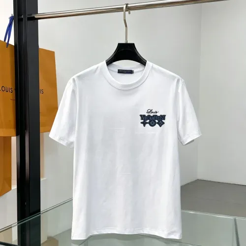 Replica Louis Vuitton LV T-Shirts Short Sleeved For Men #1464434 $60.00 USD for Wholesale
