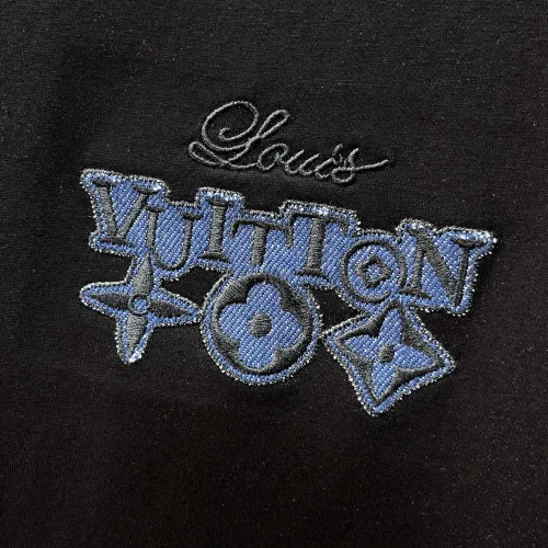 Replica Louis Vuitton LV T-Shirts Short Sleeved For Men #1464435 $60.00 USD for Wholesale