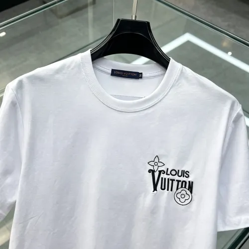 Replica Louis Vuitton LV T-Shirts Short Sleeved For Men #1464436 $60.00 USD for Wholesale