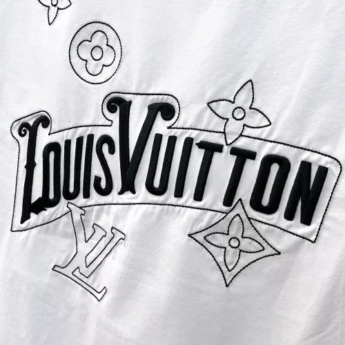 Replica Louis Vuitton LV T-Shirts Short Sleeved For Men #1464436 $60.00 USD for Wholesale