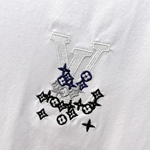 Replica Louis Vuitton LV T-Shirts Short Sleeved For Men #1464438 $60.00 USD for Wholesale