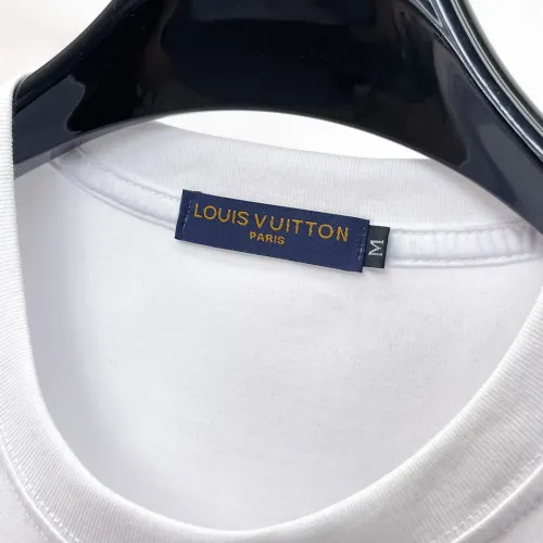 Replica Louis Vuitton LV T-Shirts Short Sleeved For Men #1464440 $60.00 USD for Wholesale