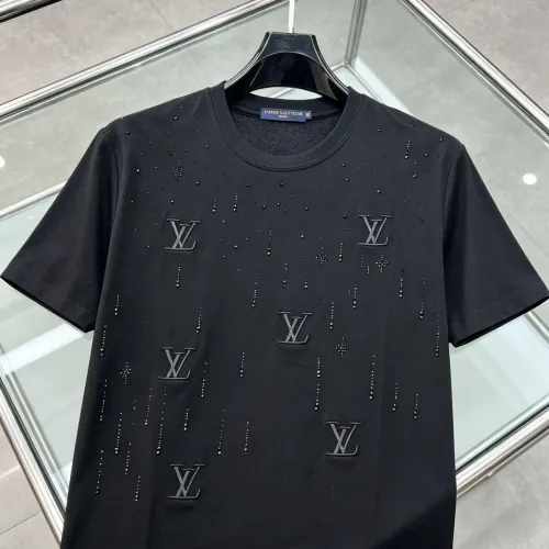 Wholesale Louis Vuitton LV T-Shirts Short Sleeved For Men #1464441 $60.00 USD, Wholesale Quality Replica Louis Vuitton LV T-Shirts